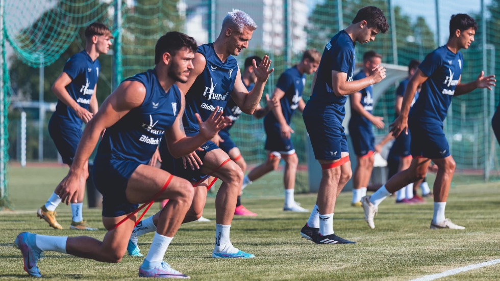 Elkezdte a felkészülést a ZTE FC
Elkezdte a felkészülést a ZTE FC