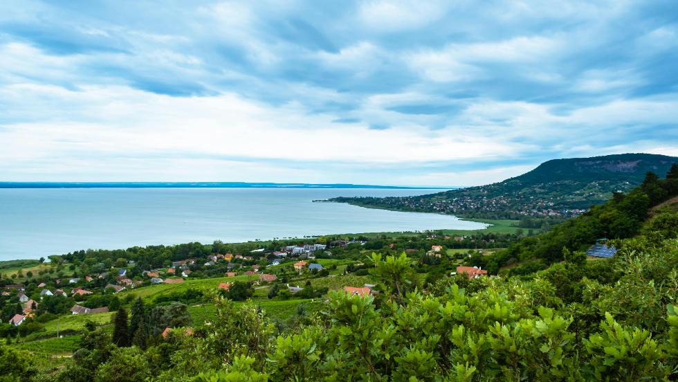 A Balatonnál vagy az Adrián drágább a nyaralás? A Balatonnál vagy az Adrián drágább a nyaralás?