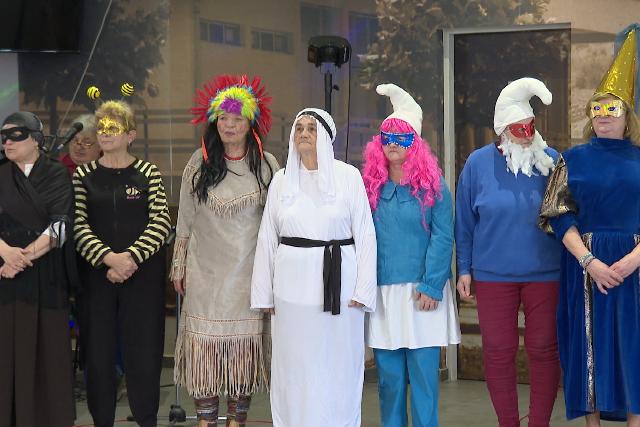 Farsang a Nefelejcs Nyugd�jas Klubn�l