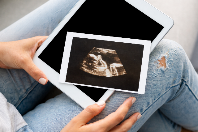 10 egyedi magyar n�v, amelyek m�r enged�lyezettek Magyarorsz�gon
