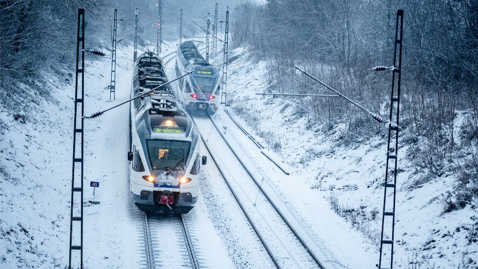 December 10-től számos vonalon változott a MÁV-START, a Volánbusz és a MÁV-HÉV menetrendje December 10-től számos vonalon változott a MÁV-START, a Volánbusz és a MÁV-HÉV menetrendje