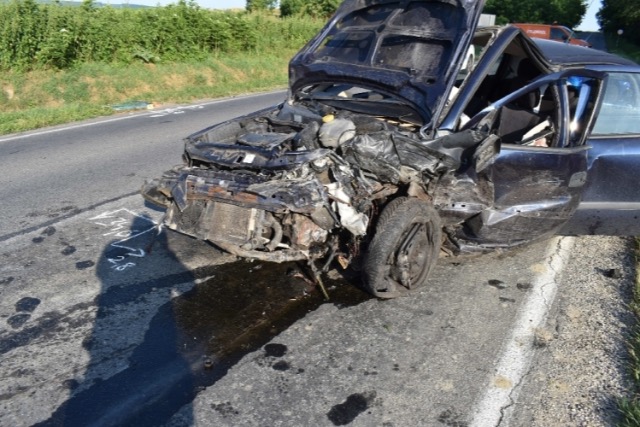 Áttért a szemközti sávba a zalaegerszegi sofőr: többen súlyosan megsérültek Áttért a szemközti sávba a zalaegerszegi sofőr: többen súlyosan megsérültek