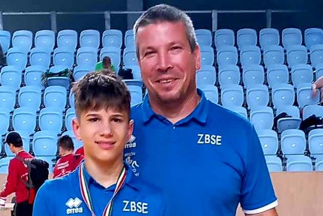 Szanati Máté ezüstérmes az U15-ös magyar bajnokságon Szanati Máté ezüstérmes az U15-ös magyar bajnokságon
