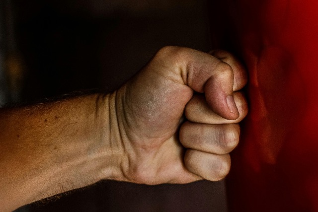 Féltékenységből verekedett a nagykanizsai benzinkúton Féltékenységből verekedett a nagykanizsai benzinkúton