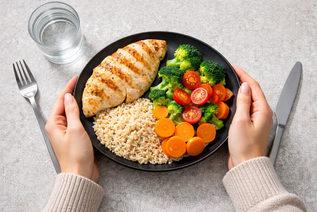 Koplal�s n�lk�l maradnak v�konyak a jap�n n�k: a 80 sz�zal�kos szab�lyt k�vetik