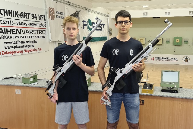 Kálmán Bálint és Tankovics Tamás is utazhat Dél-Koreába a junior vb-re Kálmán Bálint és Tankovics Tamás is utazhat Dél-Koreába a junior vb-re