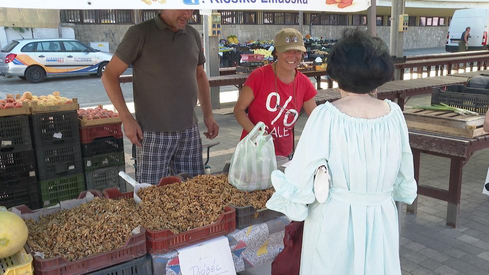 Eb�dsz�net a piacon – �j kedvezm�nyekkel v�rj�k a v�s�rl�kat  