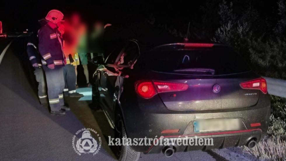 Vaddal �tk�z�tt egy aut� az M7-esen