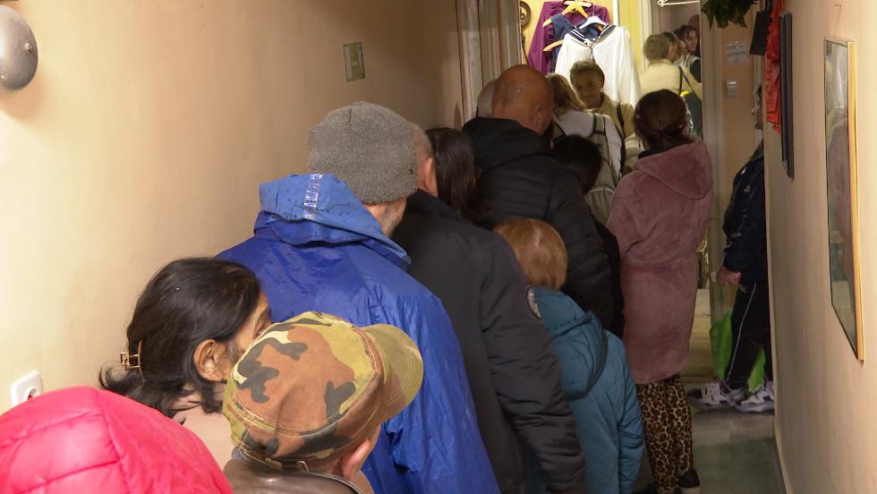 Felkszltek a tlre – Tbb szzan keresik fel az adomnykzpontot