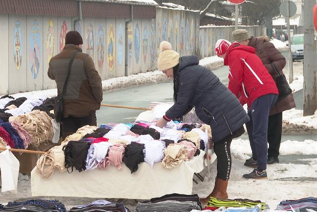 Megtartott�k az idei els� nagyv�s�rt