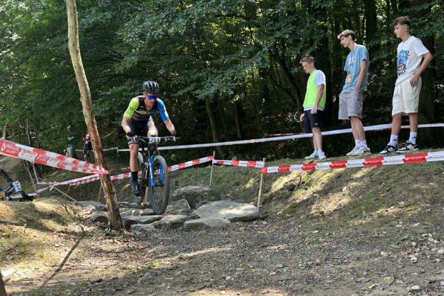 Rangos mezőny versenyzett az Alsóerdőn
Rangos mezőny versenyzett az Alsóerdőn