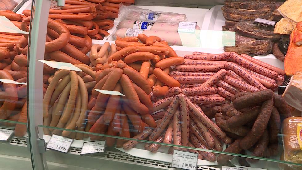 Megteltek a zalaegerszegi boltok a két ünnep között Megteltek a zalaegerszegi boltok a két ünnep között