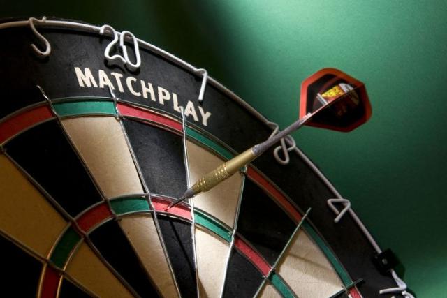 Belák Ádám duplázott a DartsCsütörtökön Belák Ádám duplázott a DartsCsütörtökön