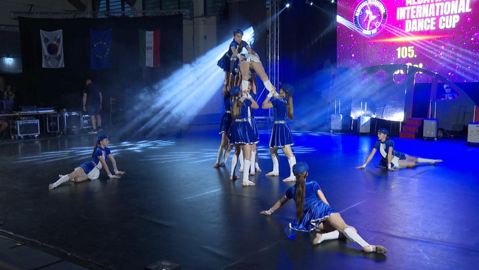 Megrendezték a III. Albatrosz International Dance Cup Nemzetközi Minősítő Táncversenyt Megrendezték a III. Albatrosz International Dance Cup Nemzetközi Minősítő Táncversenyt