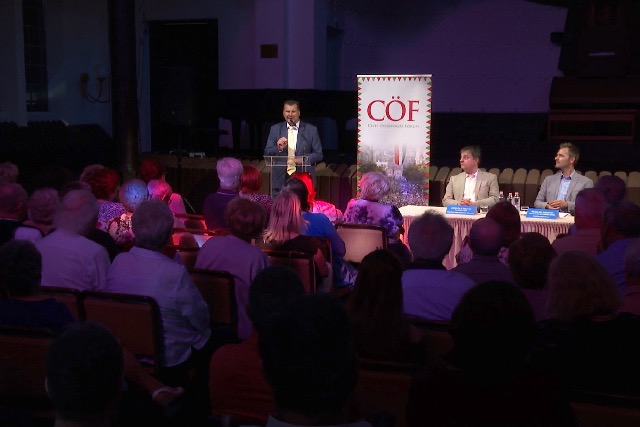 Fórumot rendezett a CÖF Zalaegerszegen Fórumot rendezett a CÖF Zalaegerszegen
