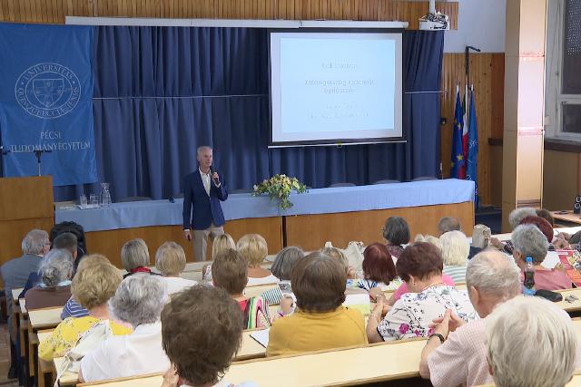 Megkezdődött az őszi félév a Senior Akadémián Megkezdődött az őszi félév a Senior Akadémián