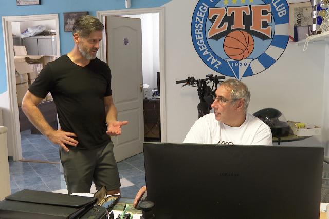 �j �gyvezet� a ZTE Kos�rlabda Klubn�l