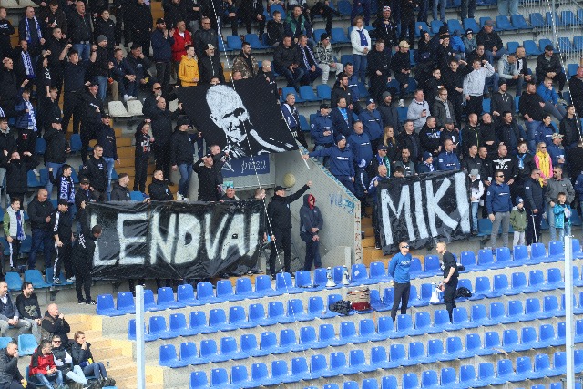 Lendvai Miklós nevét skandálva vonultak a ZTE szurkolói Lendvai Miklós nevét skandálva vonultak a ZTE szurkolói