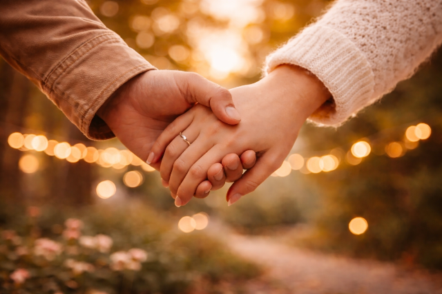 �jra egy�tt a szt�rp�r: egym�sra tal�lt Camilla Cabello �s Shawn Mendes 