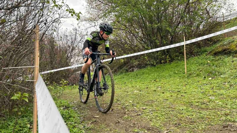 Remek eredmnyekkel zrta a GreenZone ZKSE az idei Cyclocross Magyar Kupasorozatot
