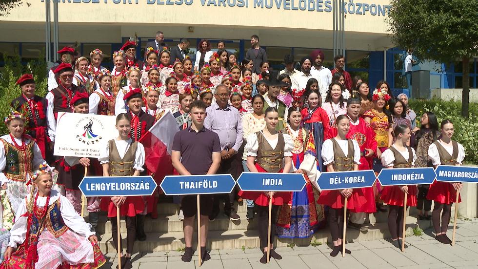 Nemzetközi tánc- és művészeti fesztivál Zalaegerszegen Nemzetközi tánc- és művészeti fesztivál Zalaegerszegen