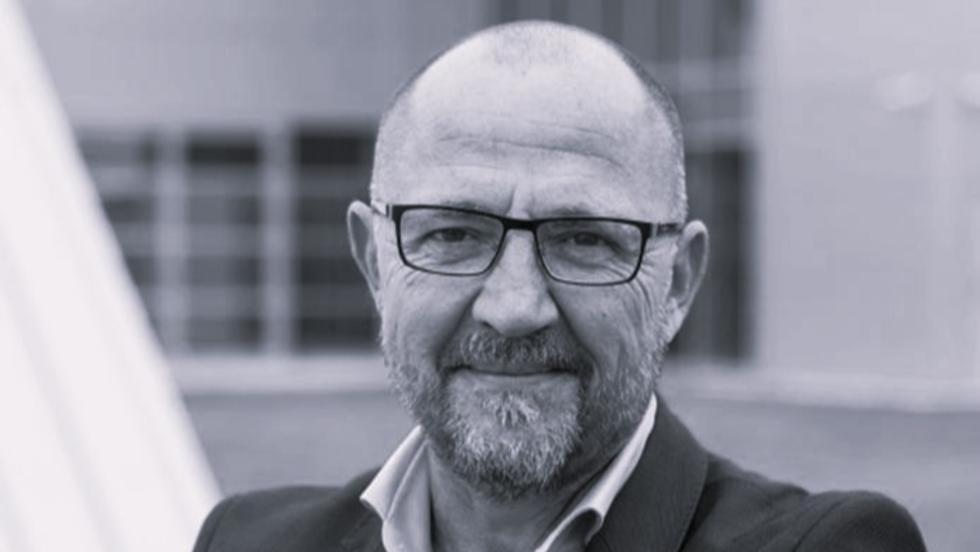 Elhunyt Molnár Gábor, a MouldTech Systems Kft. ügyvezetője Elhunyt Molnár Gábor, a MouldTech Systems Kft. ügyvezetője