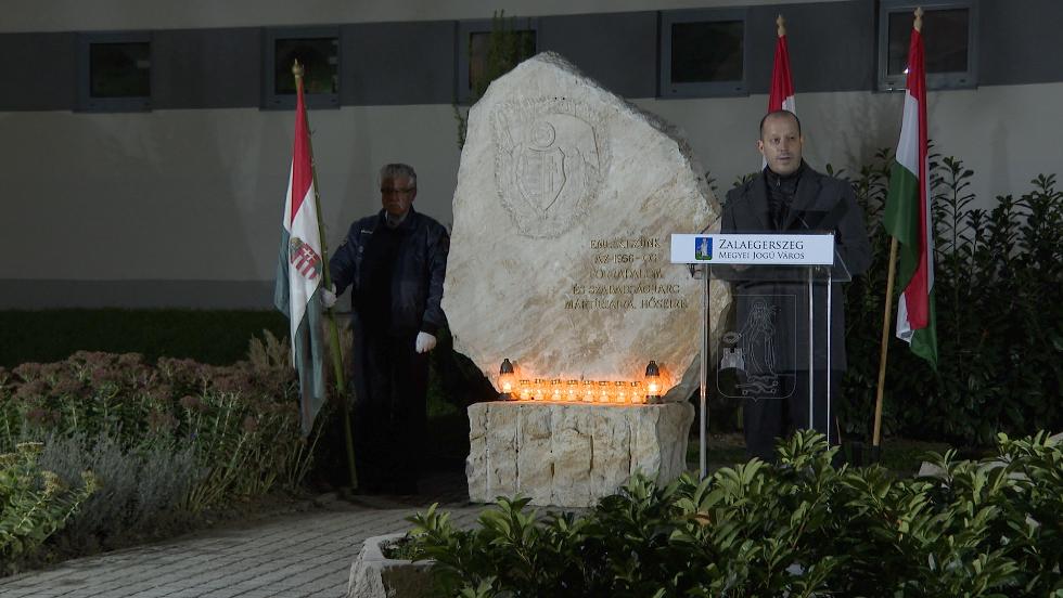 Zalaegerszegen is megemlékeztek a nemzeti gyásznapon Zalaegerszegen is megemlékeztek a nemzeti gyásznapon
