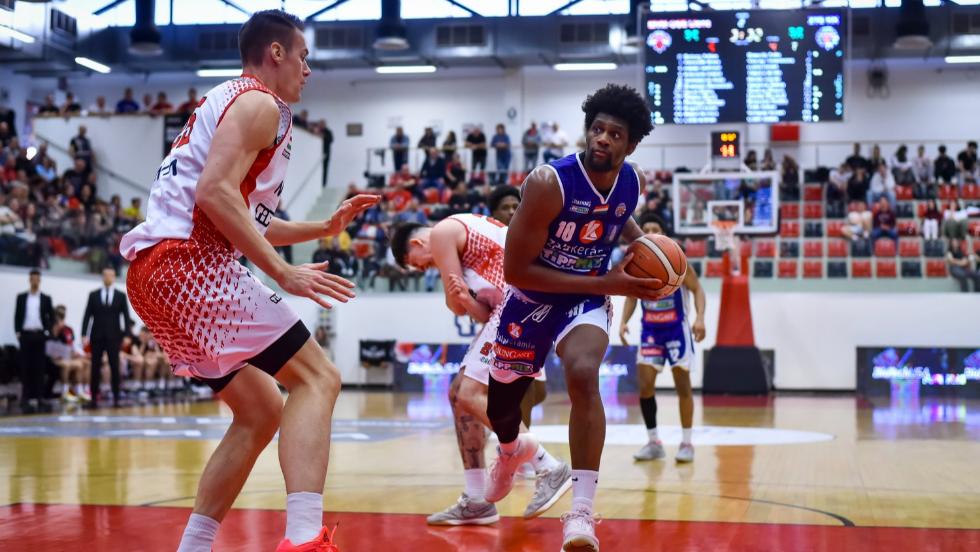 Hosszabbításos siker Oroszlányban, a 11. helyről várja a folytatást a ZTE KK
Hosszabbításos siker Oroszlányban, a 11. helyről várja a folytatást a ZTE KK