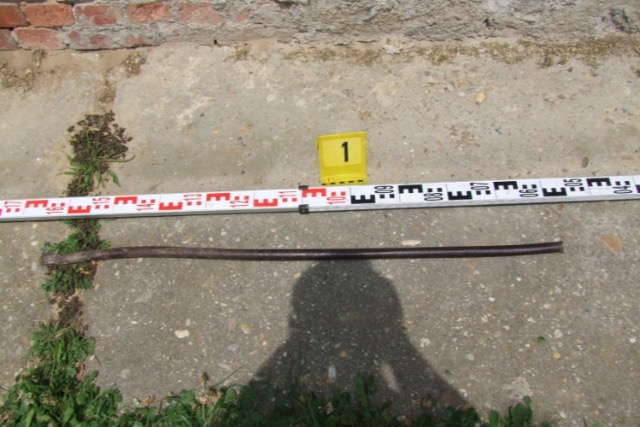 Vascsővel vágta fejbe a fiát a zalai férfi Vascsővel vágta fejbe a fiát a zalai férfi
