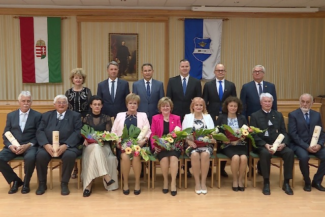 Átadták a Zala Vármegye Díszpolgára címet Átadták a Zala Vármegye Díszpolgára címet