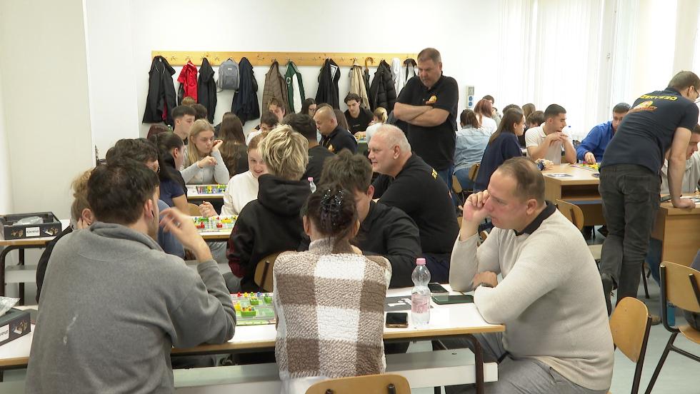 Region�lis versenyt rendeztek a B�thory-technikumban