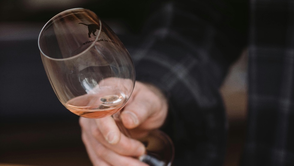 Ez történik a májjal, ha nem fogyasztunk több alkoholt: meglepő dologra mutattak rá a szakorvosok Ez történik a májjal, ha nem fogyasztunk több alkoholt: meglepő dologra mutattak rá a szakorvosok