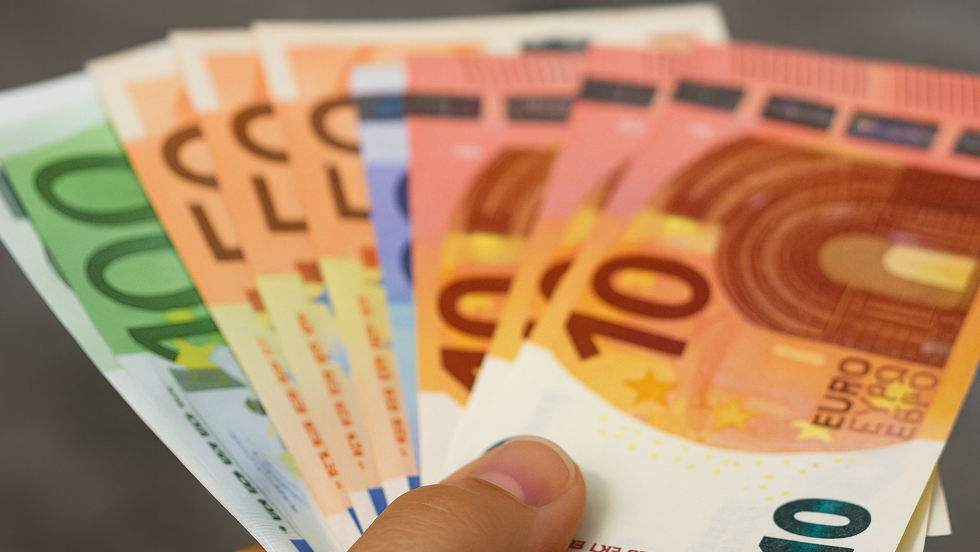 Fontos bejelentést tettek az euró magyarországi bevezetésével kapcsolatban
Fontos bejelentést tettek az euró magyarországi bevezetésével kapcsolatban