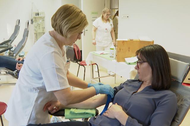 Civil v�rad�s – Zal�ban csaknem sz�z �nk�ntesre sz�m�tanak 