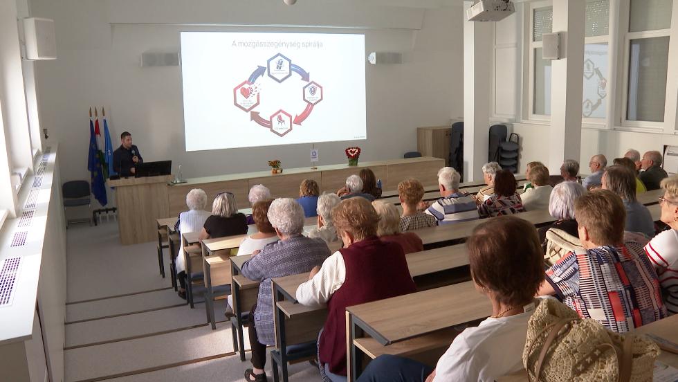 Megrendezték a Szívünk napja egészségmegőrző programot Megrendezték a Szívünk napja egészségmegőrző programot