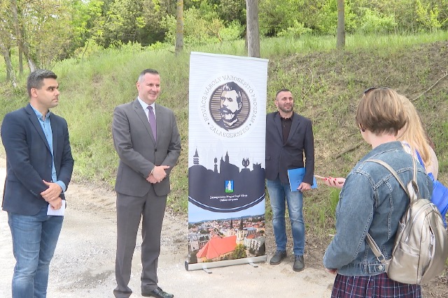 108 milli�s beruh�z�s – meg�jul a Geszteny�si utca  