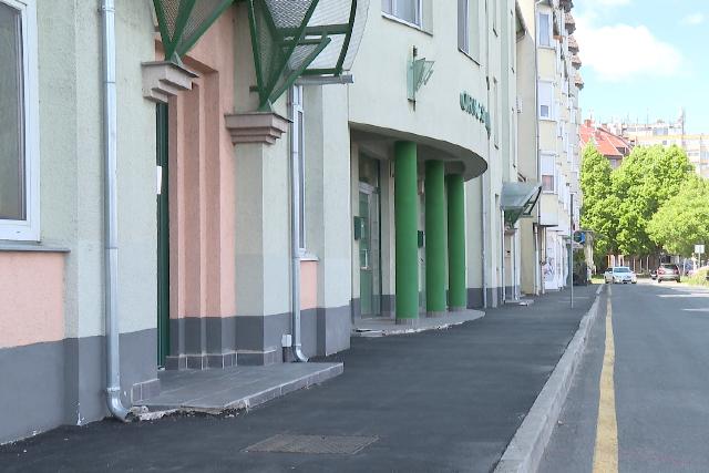 J�rdafel�j�t�s az olai v�rosr�szben