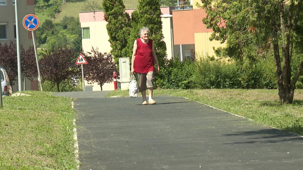 Megújult több járdaszakasz Zalaegerszeg kertvárosában Megújult több járdaszakasz Zalaegerszeg kertvárosában