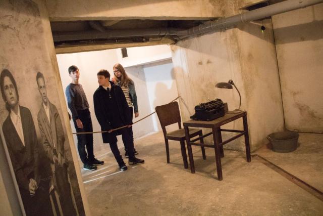 Tárlatvezetés a kommunizmus áldozatainak emléknapján Tárlatvezetés a kommunizmus áldozatainak emléknapján