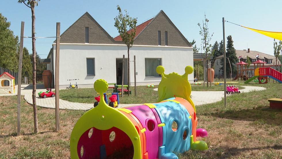 Felkészülten várják a gyermekeket az andráshidai minibölcsiben Felkészülten várják a gyermekeket az andráshidai minibölcsiben