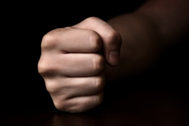 Megvert�k Opitz Barbit - az �nekesn� orvosi ell�t�sra szorult