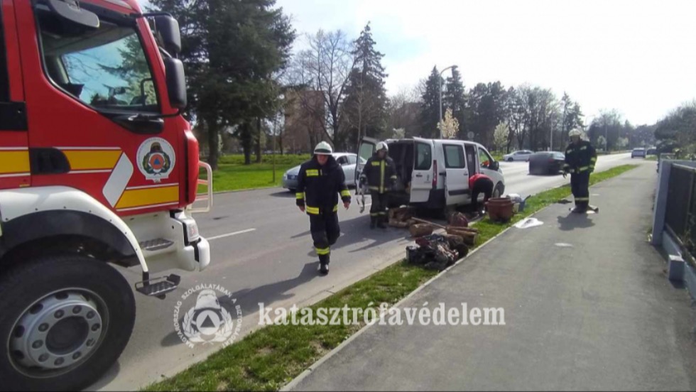 Tűz keletkezett egy autóban Zalaegerszegen Tűz keletkezett egy autóban Zalaegerszegen
