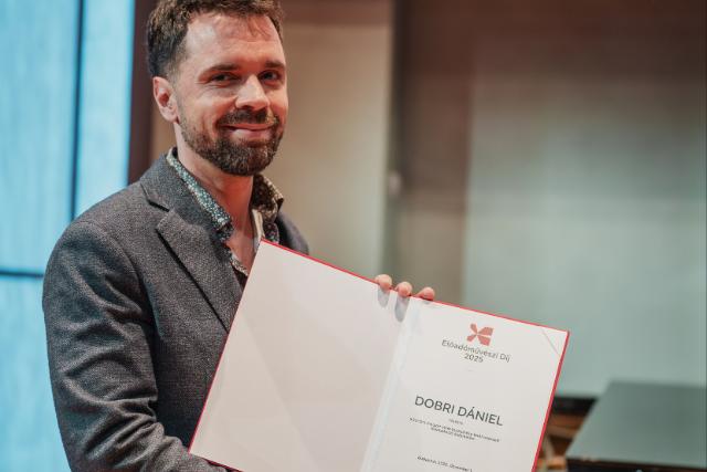 Zalaegerszegi zeneszerzt djaztak: Artisjus-elismerst kapott Dobri Dniel