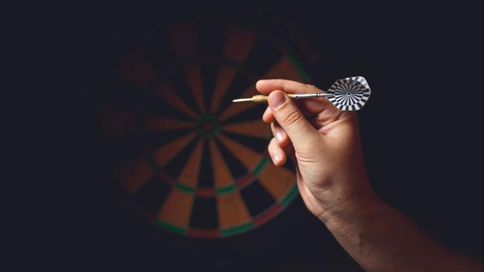 Töretlen népszerűségnek örvendenek a dartsversenyek a vármegyeszékhelyen Töretlen népszerűségnek örvendenek a dartsversenyek a vármegyeszékhelyen
