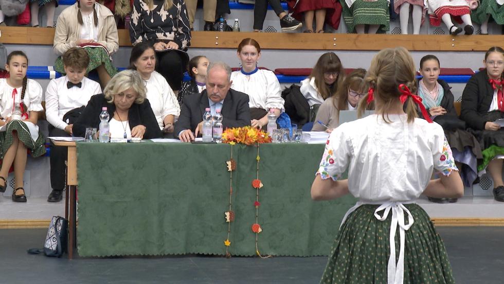 Szp Zalban szlettem - npdalneklsi versenyt tartottak a Liszt-iskolban