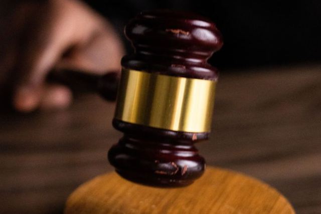 Több emberrel éveken át rabszolgaként bánt egy zalai család Több emberrel éveken át rabszolgaként bánt egy zalai család