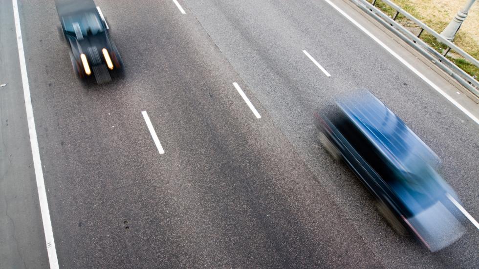Terepjrs konvoj okozott veszlyes helyzetet az M7-esen Zalban