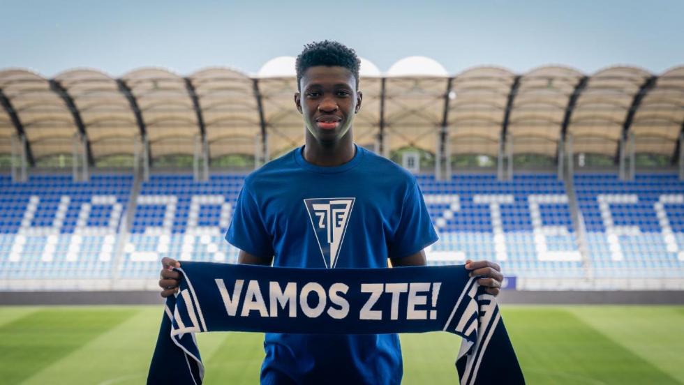 K�t t�voz�t �s egy �j v�d� �rkez�s�t jelentette be a ZTE FC
