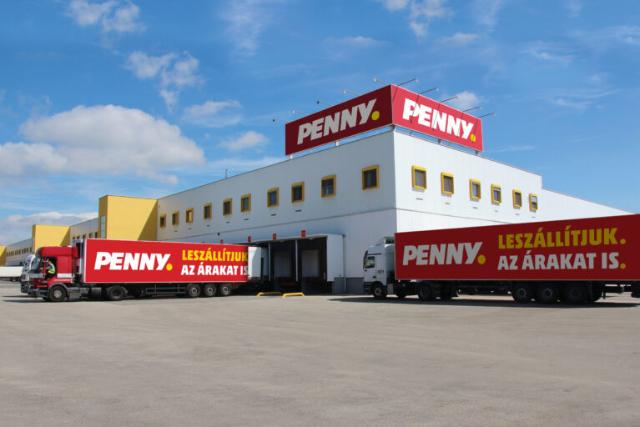 V�zhi�ny Zal�ban: kamionokkal �rkezik az adom�ny