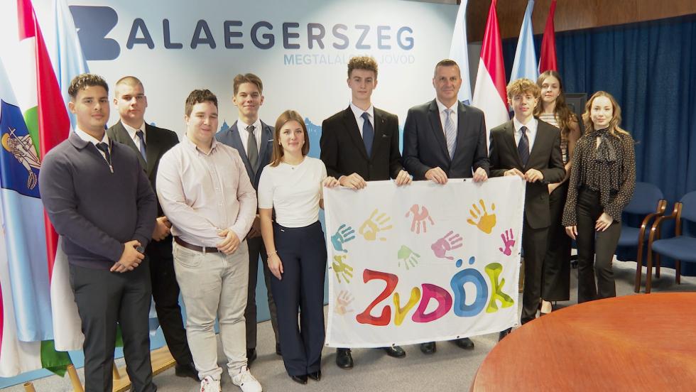 Megalakult az új diák képviselő testület Megalakult az új diák képviselő testület